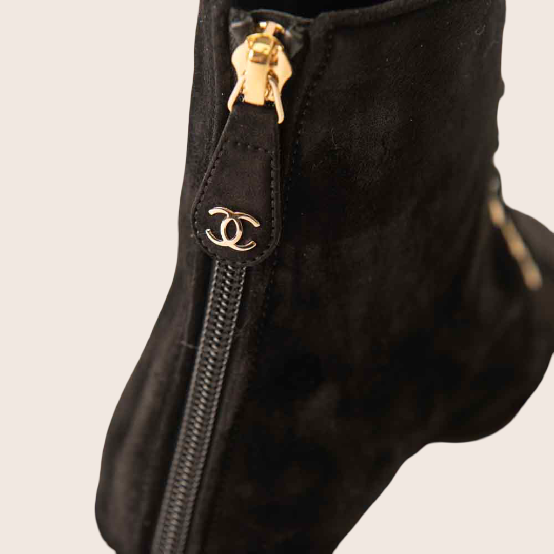 Chanel 2019 Interlocking CC Logo Suede Lace-Up Boots