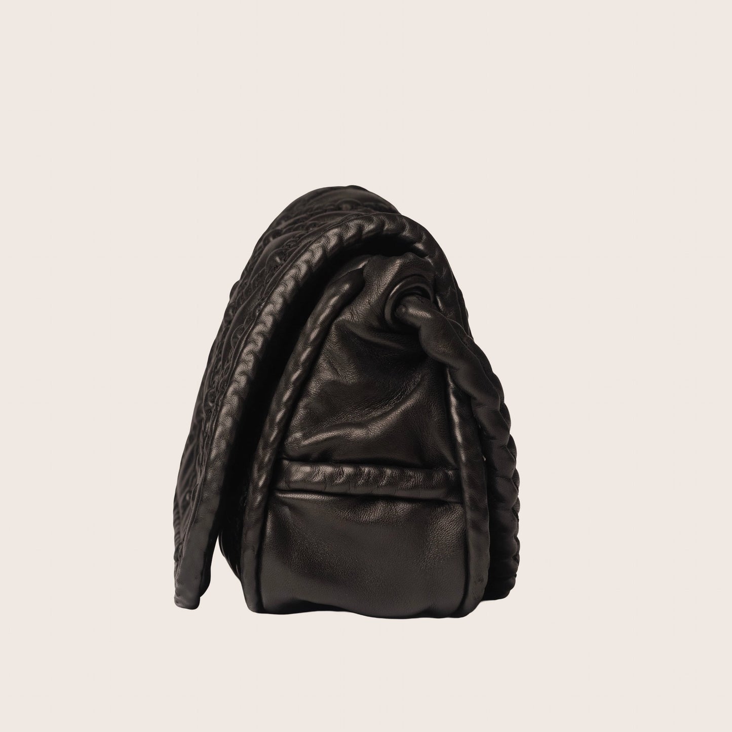 Chanel 2006-2008 Hidden Chain CC Logo Lambskin Purse