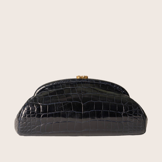 Chanel Timeless Pochette in Shiny Black Alligator