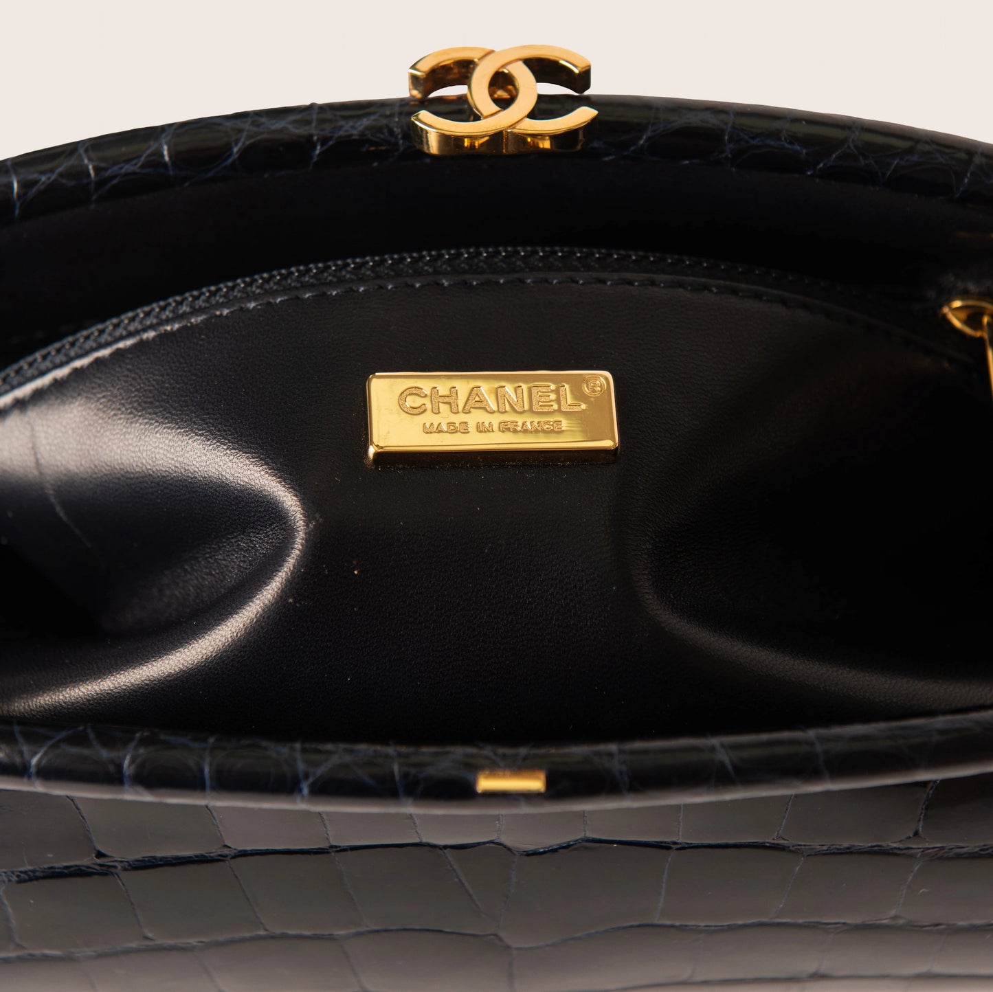 Chanel Timeless Pochette in Shiny Black Alligator