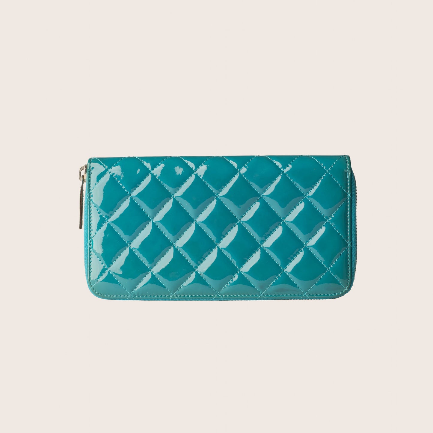 Chanel Patent Calfskin Quilted Yen Wallet in Blue