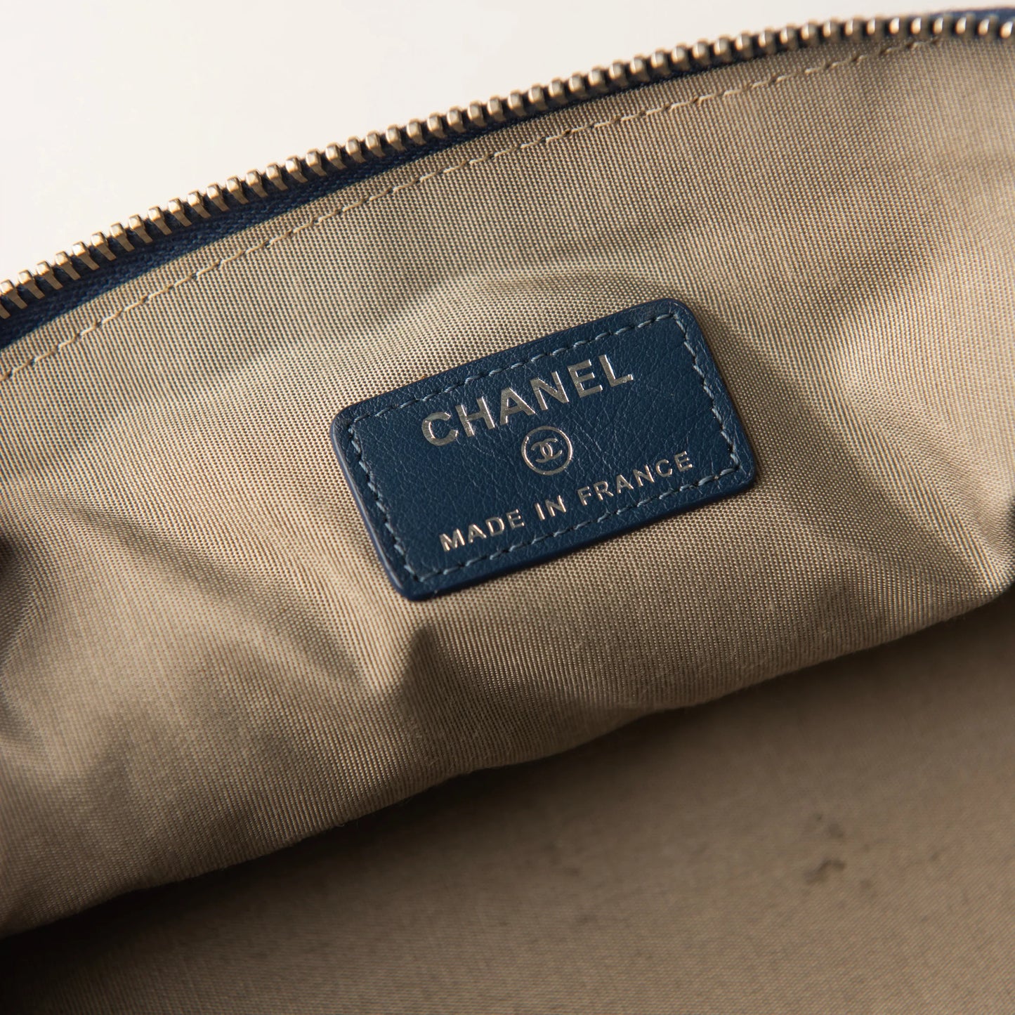 Chanel Necessaire Bordeaux