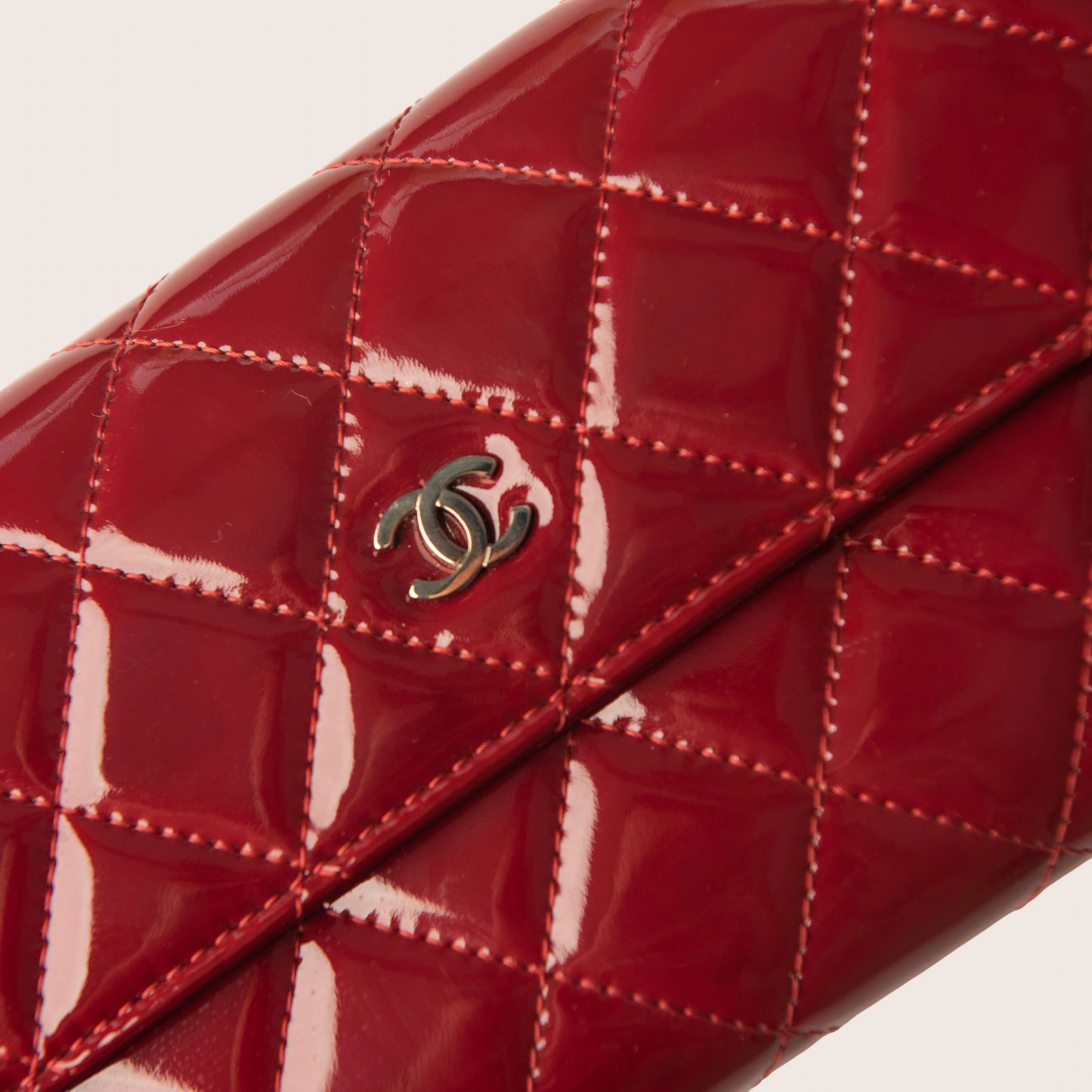 Chanel Red Quilted Patent Leather CC Brilliant Continental Wallet