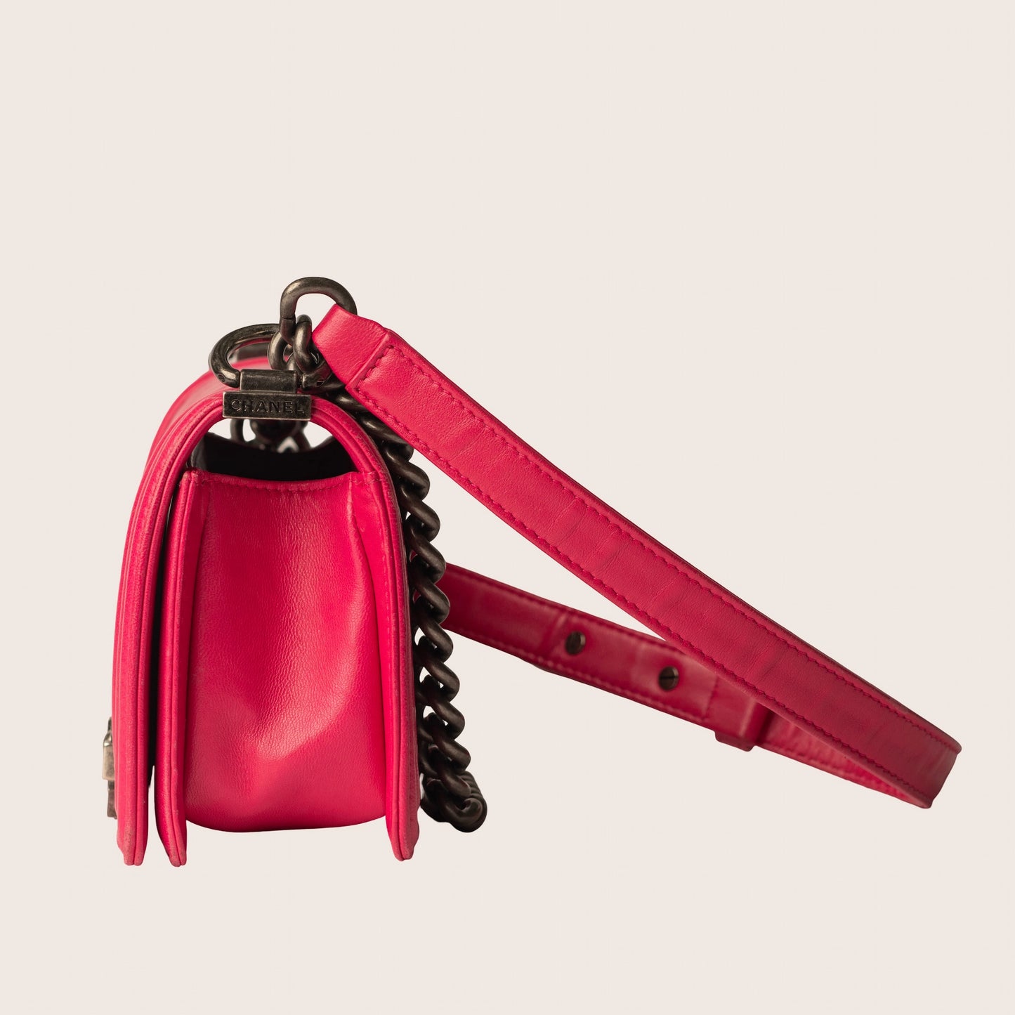 Chanel Old Boy Flap Bag in Fuchsia Lambskin