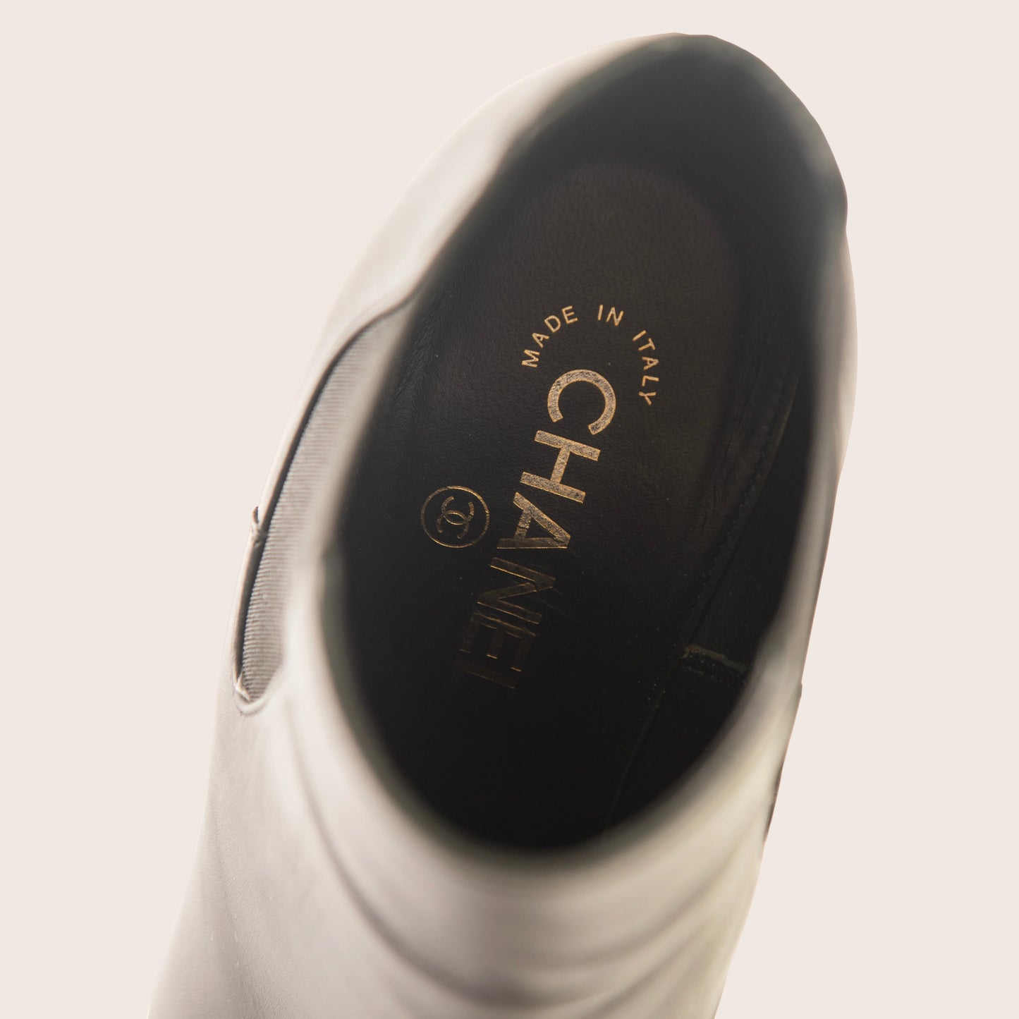 Chanel 2015 Interlocking CC Logo Chelsea Boots - Black