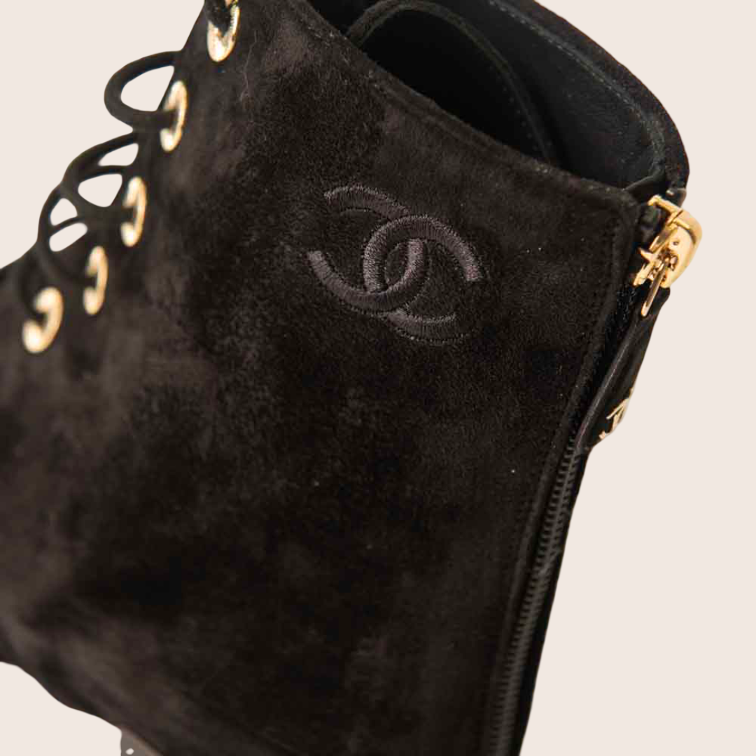 Chanel 2019 Interlocking CC Logo Suede Lace-Up Boots