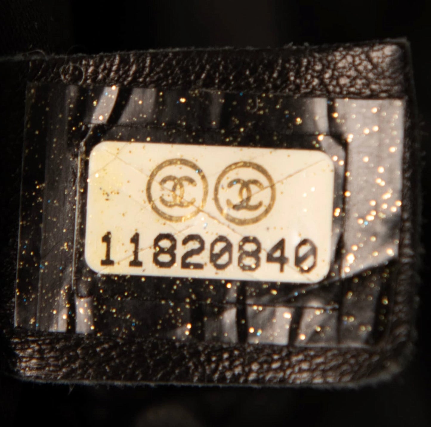 Chanel 2006-2008 Hidden Chain CC Logo Lambskin Purse