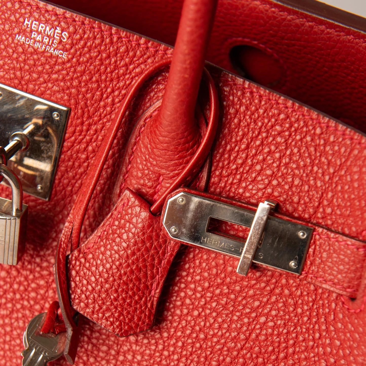 Hermès Birkin 35 Rouge Casaque Clemence PHW Bag - Red