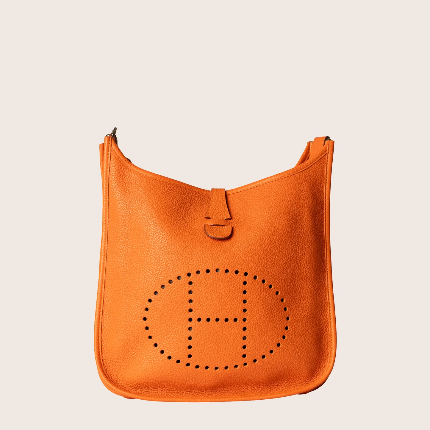 Hermès Evelyne Leather Handbag Orange in Leather