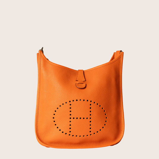 Hermès Evelyne Leather Handbag Orange in Leather