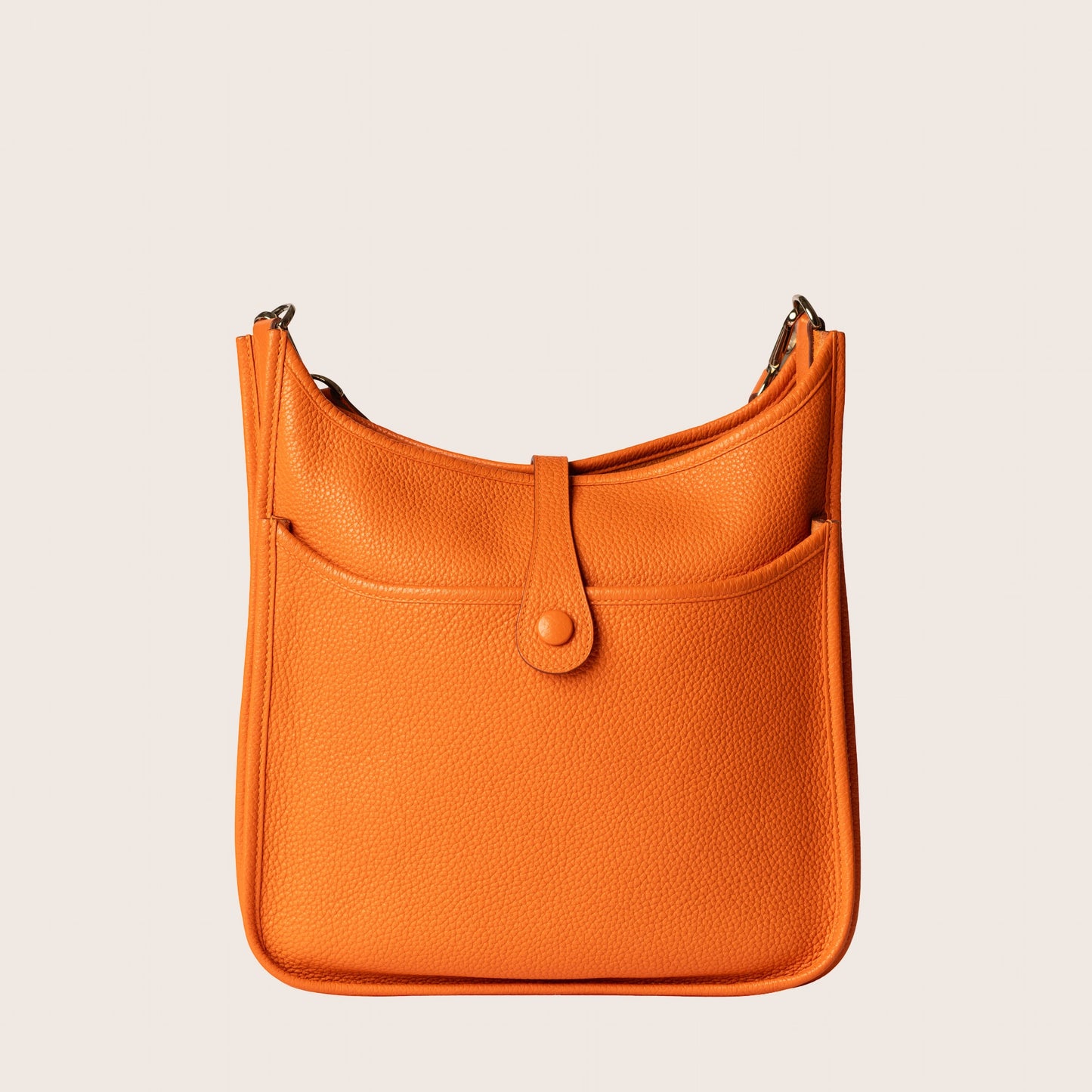 Hermès Evelyne Leather Handbag Orange in Leather