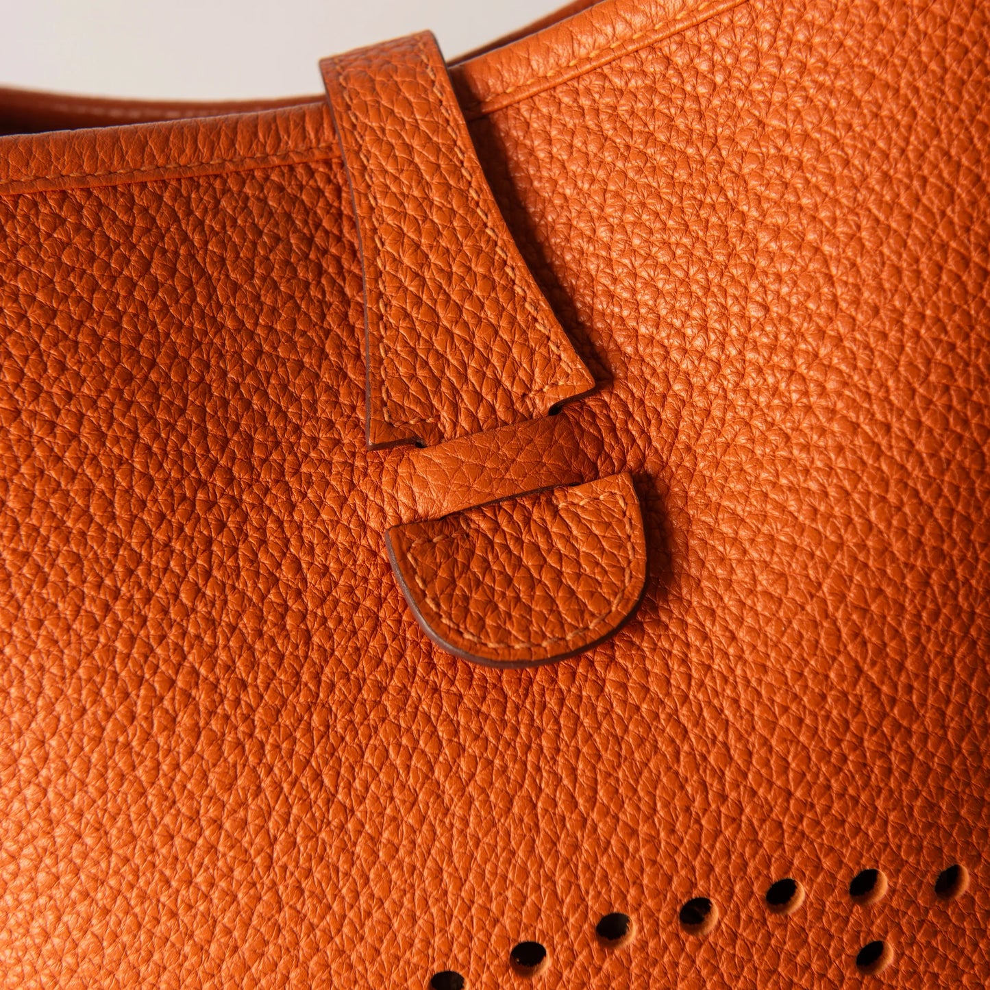 Hermès Evelyne Leather Handbag Orange in Leather