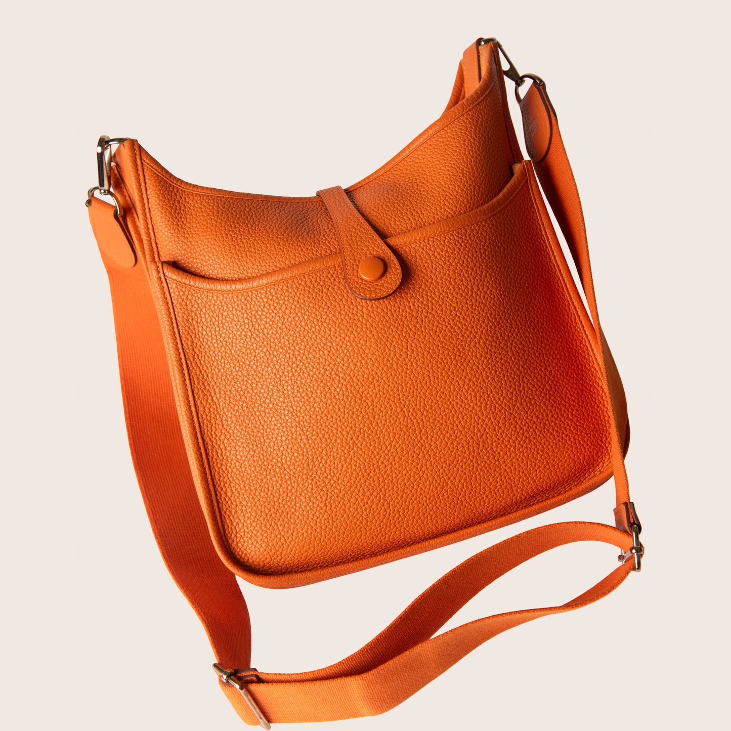 Hermès Evelyne Leather Handbag Orange in Leather