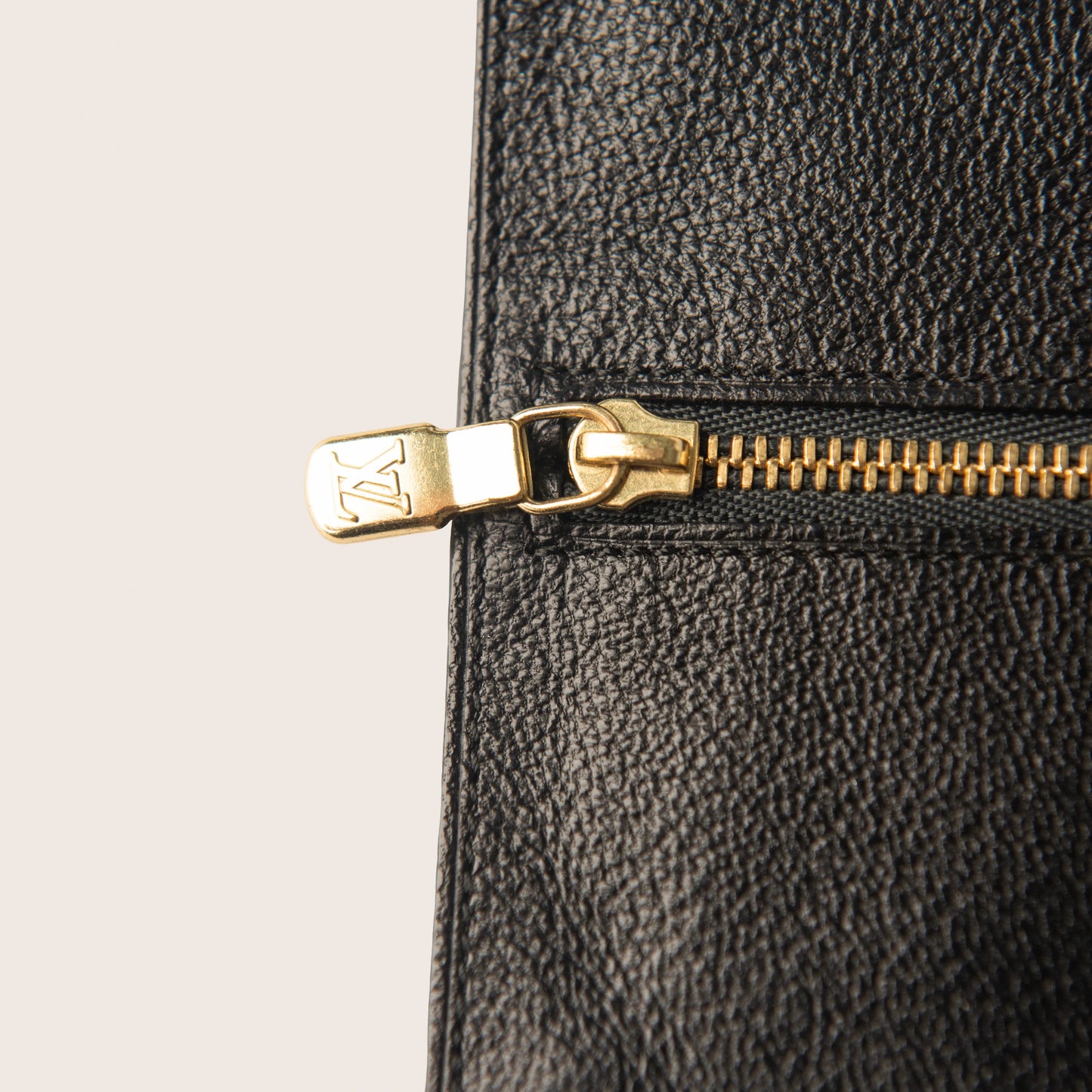 Louis Vuitton Leather Wallet Black