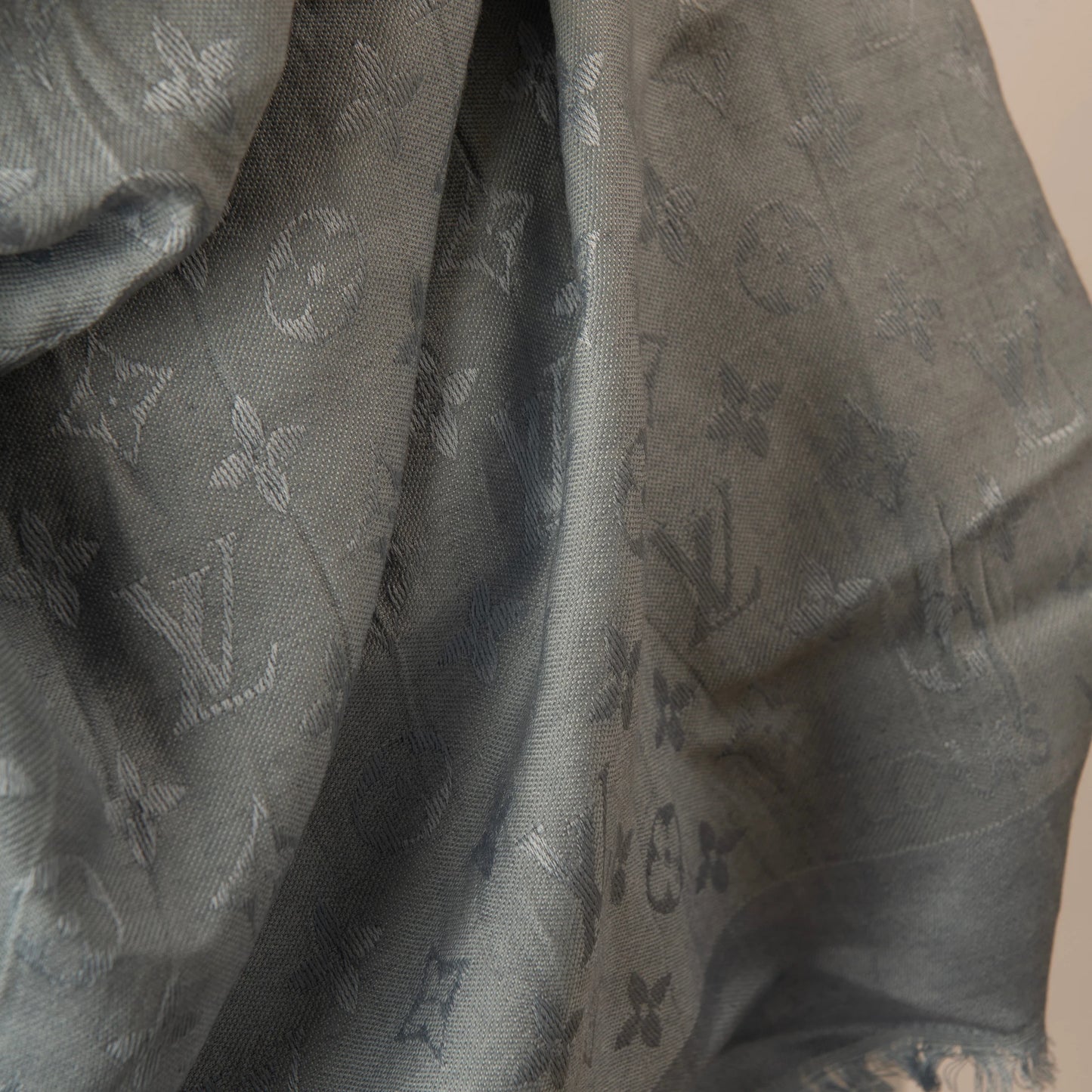 Louis Vuitton Ombré Monogram Shawl
