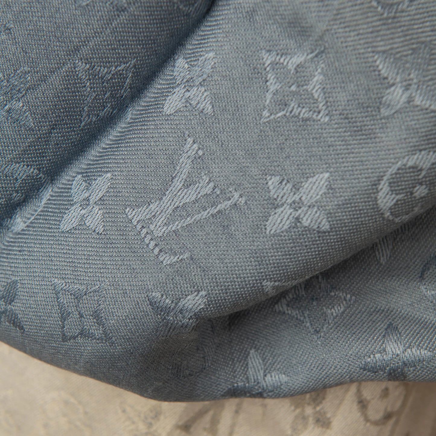 Louis Vuitton Ombré Monogram Shawl
