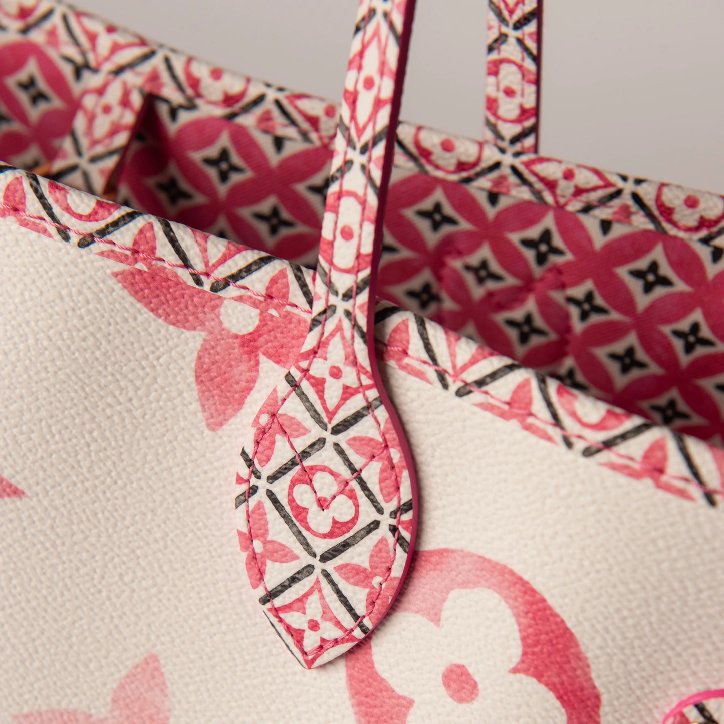 Louis Vuitton By the Pool Neverfull MM Pink