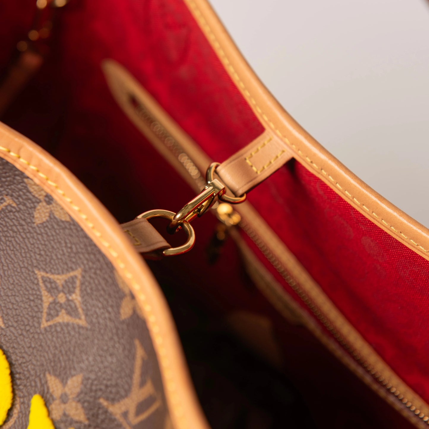 Louis Vuitton Neverfull NM Tote Yayoi Kusama Faces Monogram Canvas MM
