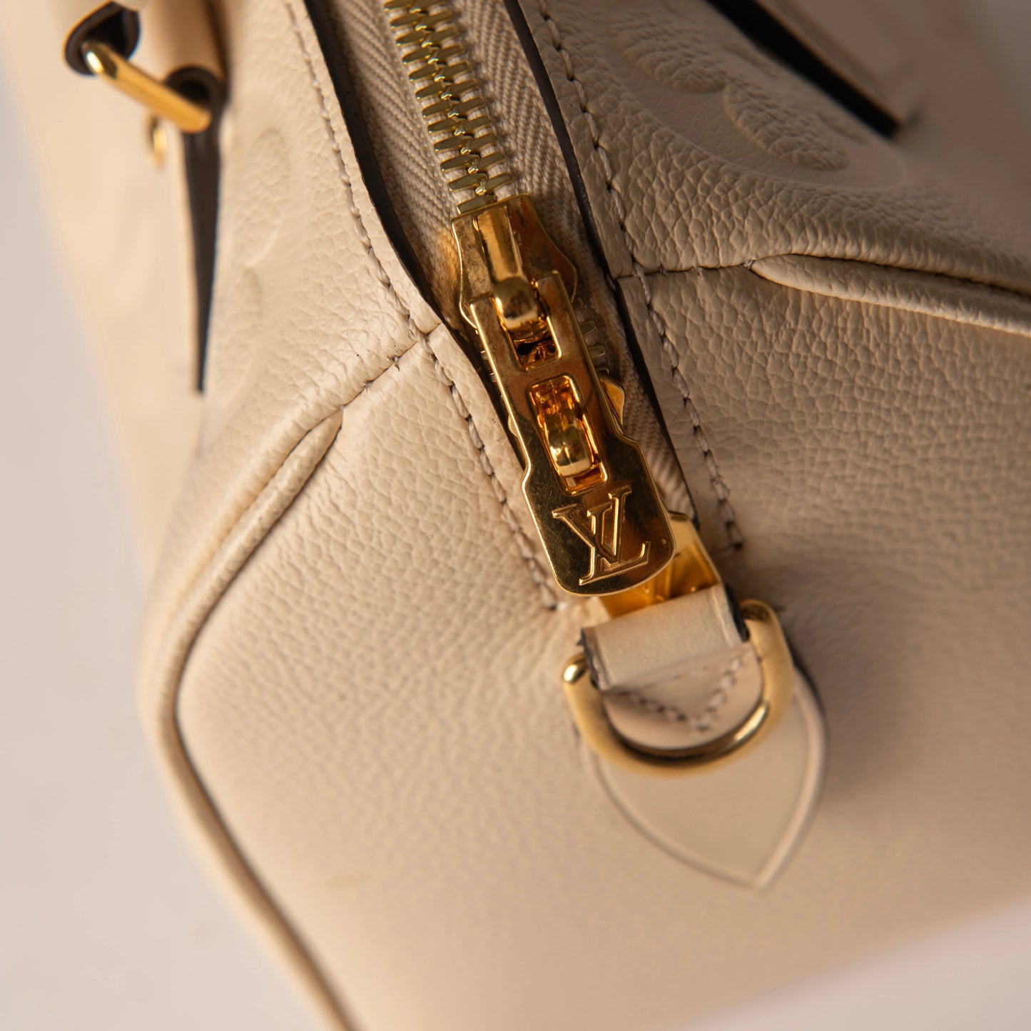 Louis Vuitton Speedy Bandoulière 20 Monogram Empreinte Leather