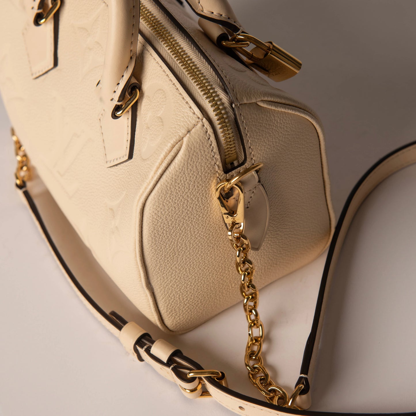 Louis Vuitton Speedy Bandoulière 20 Monogram Empreinte Leather